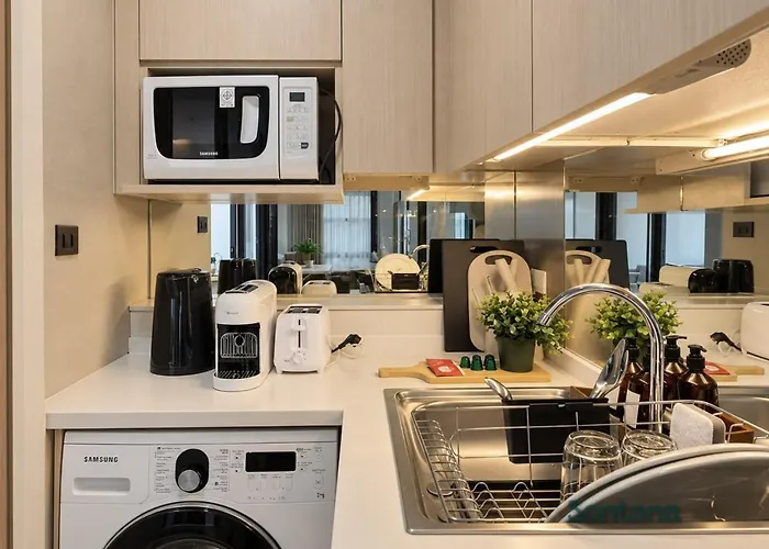Apartment Tropical Urban 43 Sqm - Ultra Fast Wifi - Thong Lo